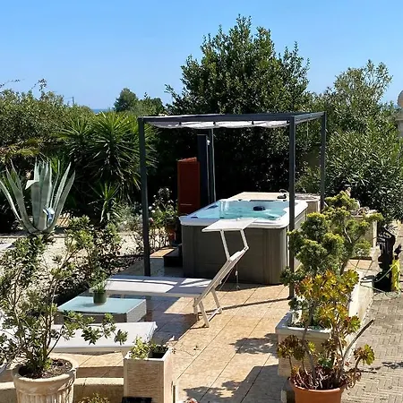 Apartment Secret Garden No 2